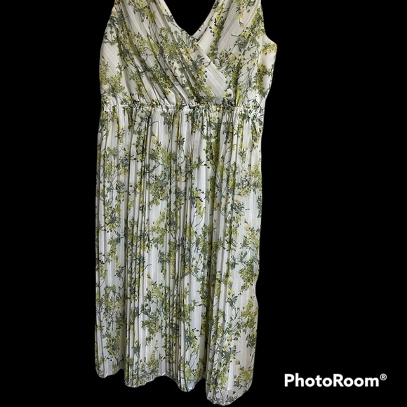 Alex Marie Early Blooms dress - Picture 6 of 9